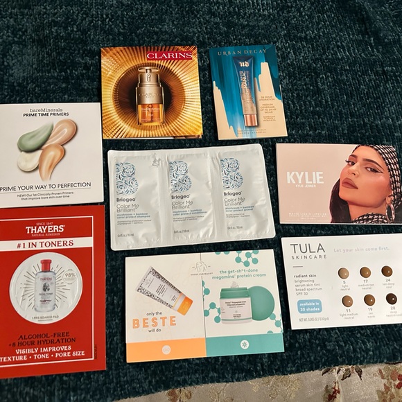 Beauty Sample Pack Collection - Assorted Premium Skincare & Cosmetic Samples - Picture 2 of 4